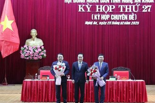 Nghệ An có thêm hai phó chủ tịch UBND tỉnh