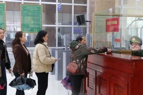 Du khách, cư dân biên giới được xuất nhập cảnh qua Bình Liêu, Quảng Ninh