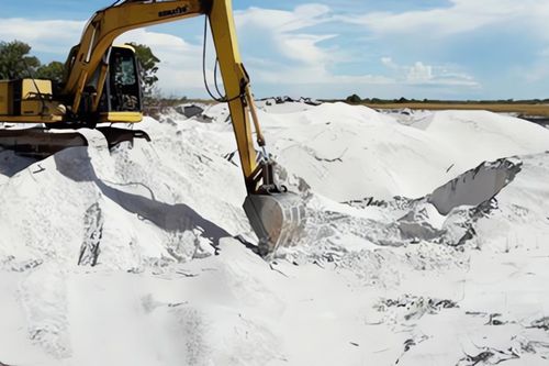 Đấu giá khai thác mỏ cát thạch anh ở Huế với giá khởi điểm 18 tỷ đồng