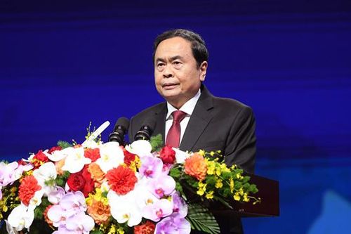 Bảo đảm người dân tiếp cận dịch vụ y tế gần nhất, chất lượng tốt nhất