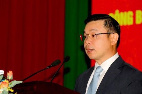 Ban Bí thư điều động, chỉ định đồng chí Đỗ Hữu Huy giữ chức Phó Bí thư Tỉnh ủy Bình Thuận