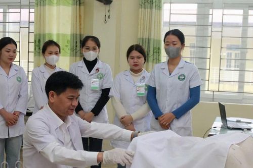 Mang hạnh phúc đến với nhiều gia đình hiếm muộn