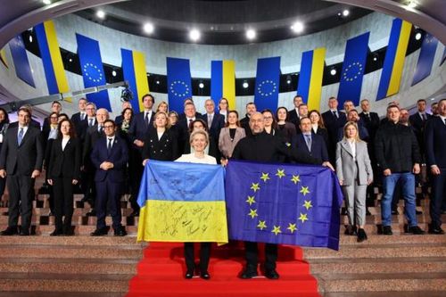 Các nước trấn an Ukraine sau khi Liên hợp quốc có lập trường trung lập về cuộc chiến