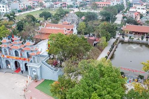 Nhiều trò chơi dân gian tổ chức tại Lễ hội đền Tranh