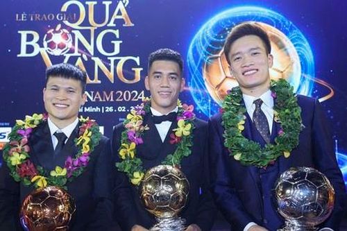 Nguyễn Tiến Linh giành Quả bóng vàng Việt Nam đầu tiên trong sự nghiệp