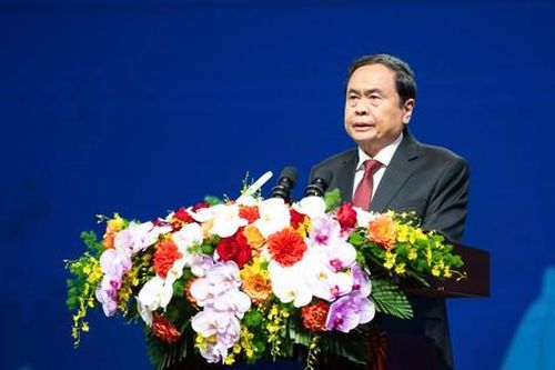 Kỷ niệm 70 năm Ngày Thầy thuốc Việt Nam: Bản hùng ca người chiến sĩ áo trắng
