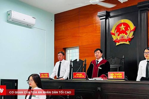 Sử dụng mạng xã hội để trao đổi, mua bán súng đạn