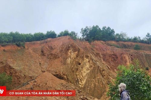 Nơm nớp lo sợ trước nguy cơ sạt lở đất