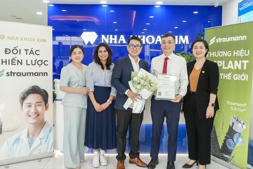 Straumann Group, IM8 đẩy mạnh hợp tác với các phòng khám nha khoa