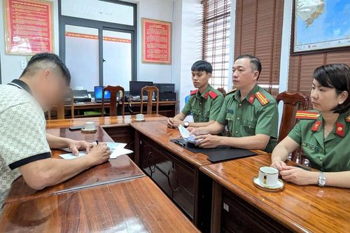 Bị phạt 7,5 triệu vì livestream bịa chuyện về vận động viên đua thuyền chết đuối