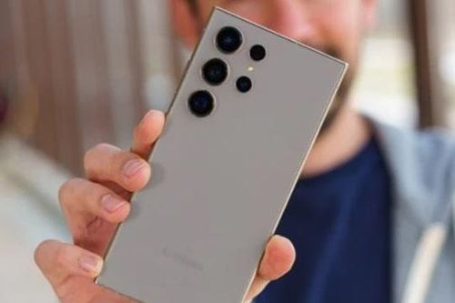 Giảm quá gắt cuối tháng 2 Galaxy S24 Ultra đang ở thời điểm vàng để sở hữu, ăn đứt iPhone 16 Pro Max
