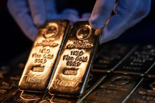 Chuyên gia: Nhà đầu tư vàng nên ghi nhớ một nguyên tắc của Warren Buffett