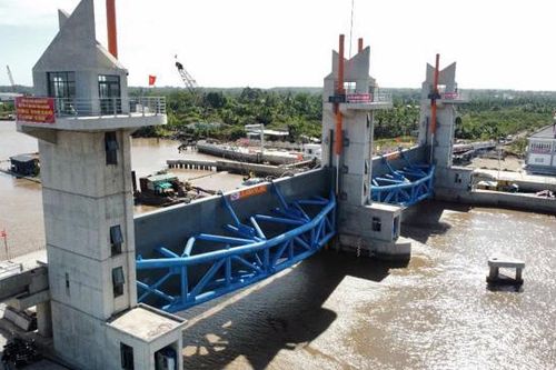 Sóc Trăng: Vận hành tạm công trình thủy lợi lớn nhất tỉnh từ trước tới nay