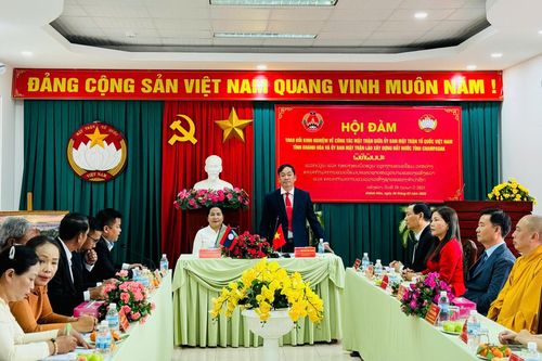 UBMTTQ Việt Nam tỉnh Khánh Hòa hội đàm với UBMT Lào xây dựng đất nước tỉnh Champasak