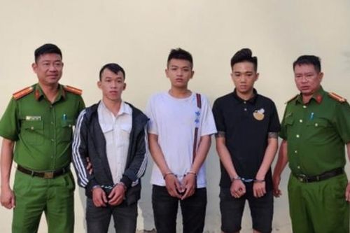 Truy xét nhanh, bắt nhóm đối tượng cộm cán gây ra 3 vụ cướp giật tài sản
