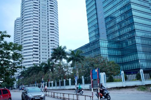 Chủ nhà không còn hét giá 'ảo', khách thêm cơ hội mua chung cư Hà Nội