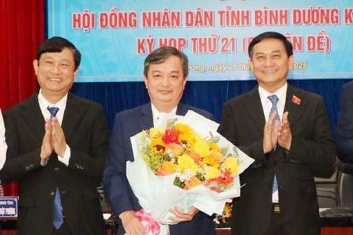 Bình Dương có tân Phó Chủ tịch UBND tỉnh