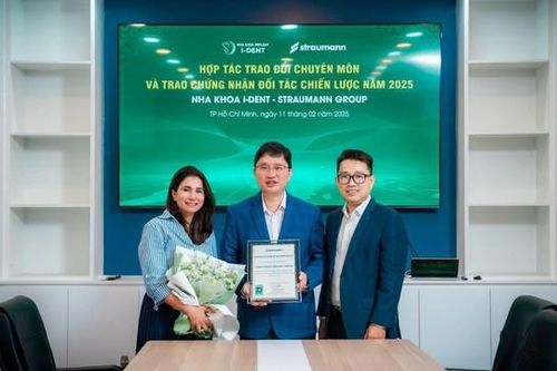 Tăng cường hợp tác đào tạo giữa Straumann Group, IM8 và các đối tác nha khoa tại Việt Nam