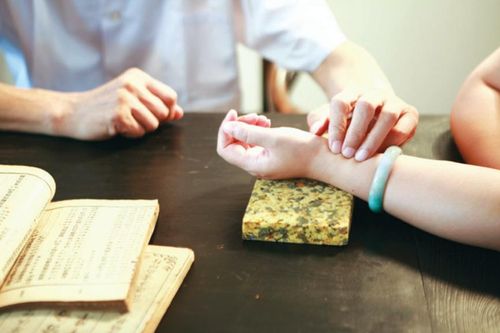 Y học cổ truyền – Bộ phận quan trọng không thể tách rời trong chăm sóc sức khỏe