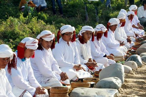 Đồng bào Chăm nô nức đón Tết Ramưwan