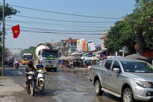 Nhiều vướng mắc cần tháo gỡ trong GPMB Dự án cải tạo Quốc lộ 6