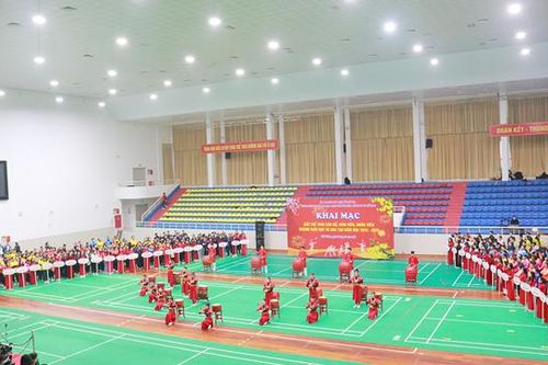 Gần 700 vận động viên tham gia Giải thể thao cán bộ, giáo viên ngành GD&ĐT