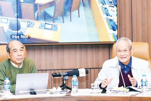 Các chuyên gia hiến kế phát triển khoa học-công nghệ