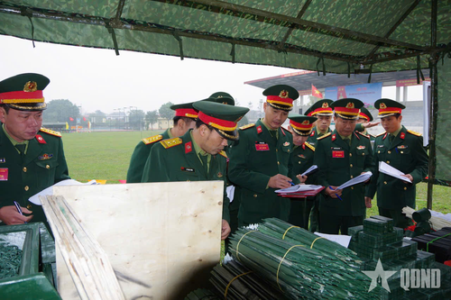 Trường Sĩ quan Đặc công tổ chức thi mô hình học cụ