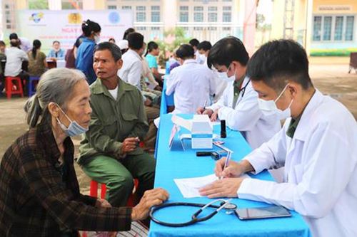 Những người lính mang sứ mệnh Lương y như từ mẫu