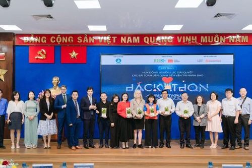 Phát động cuộc thi 'Hackathon 2025'