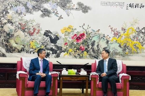 Đẩy mạnh tổ chức các hoạt động giao lưu nhân dân và hợp tác hữu nghị Việt Nam-Trung Quốc