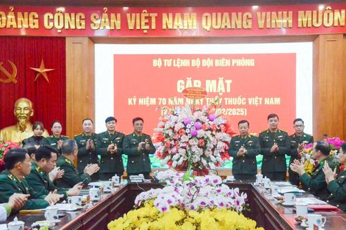 Bộ Tư lệnh BĐBP gặp mặt kỷ niệm 70 năm Ngày Thầy thuốc Việt Nam
