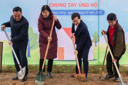Báo Dân trí khởi công xây dựng 10 nhà Nhân ái tại Cao Bằng