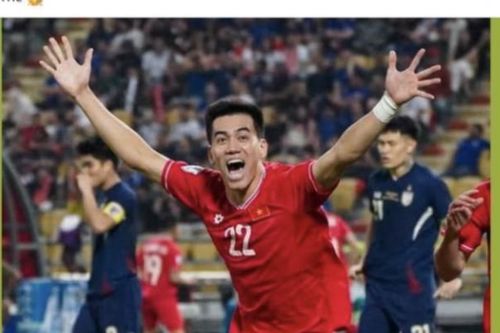 FIFA gửi lời chúc mừng ấn tượng tới tiền đạo Tiến Linh