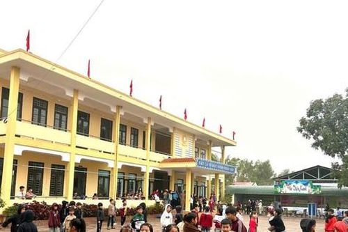 Sau cuộc đối thoại, hơn 150 học sinh tiểu học tại Quảng Bình đã được đến trường