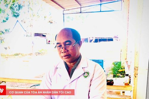 Nay Blum - người thầy thuốc tận tâm, quyết xóa bỏ hủ tục