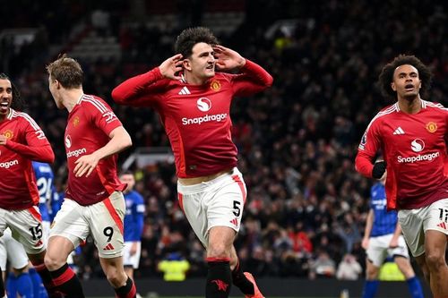 Harry Maguire hóa người hùng, MU thắng nghẹt thở