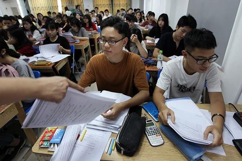 Lúng túng khi đăng ký hộ kinh doanh để dạy thêm, thầy cô cần làm gì?