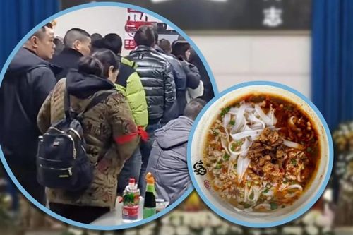 Khách đổ xô tới nhà tang lễ để thưởng thức món mì đặc biệt