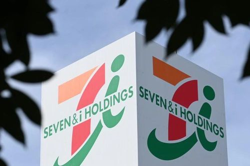 Cổ phiếu của công ty mẹ chuỗi cửa hàng tiện lợi 7-Eleven tại Nhật Bản lao dốc