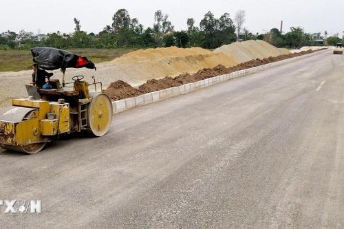 Giải ngân vốn đầu tư công dự án trọng điểm ngành giao thông đạt thấp