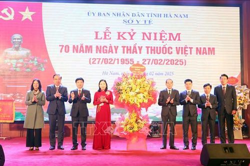 Xây dựng hệ thống y tế vững mạnh và phát triển bền vững