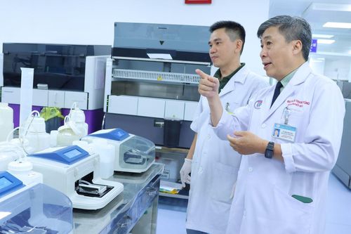 Người bác sĩ làm rạng danh bác sĩ Việt Nam tại nước bạn