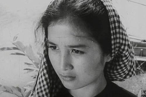 NSND Trà Giang tiết lộ kỷ niệm đóng 'Chị Tư Hậu' sau 60 năm