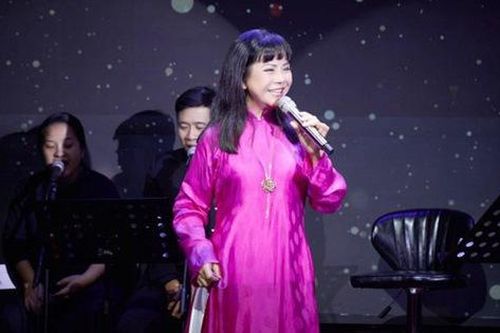 Ca sĩ Ánh Tuyết trở lại sân khấu sau thời gian dài ở ẩn