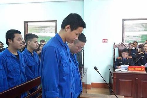 Chơi ma túy tại quán karaoke, 6 nam thanh niên trả giá đắt