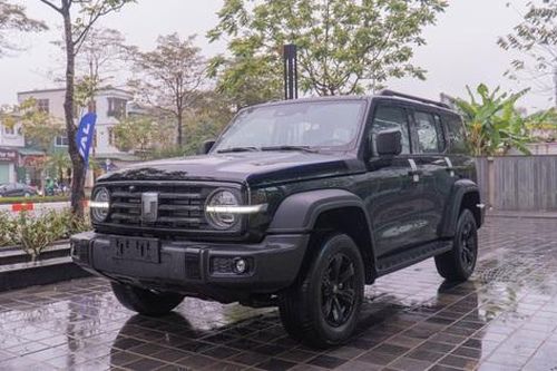 Tân binh GWM Tank 300 cạnh tranh với đối thủ nào trong phân khúc SUV hạng C?