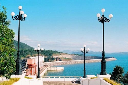 Ialy: 25 năm phát triển cùng đất nước