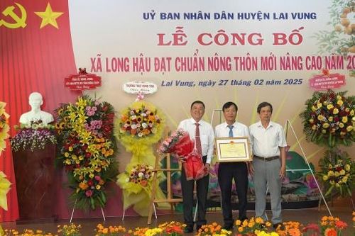 Xã Long Hậu đạt chuẩn nông thôn mới nâng cao