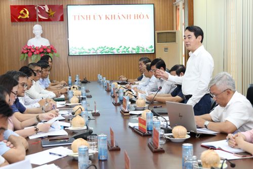 Bí thư Tỉnh ủy Khánh Hòa Nghiêm Xuân Thành: Yêu cầu khẩn trương hoàn thành giải phóng mặt bằng các dự án đường bộ cao tốc